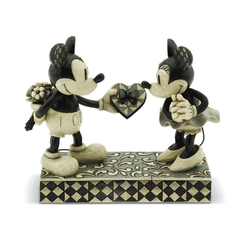 Jim Shore Disney Traditions Mickey & Minnie Real Sweetheart Figurine Black&White